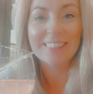 Meet your Posher, Clare